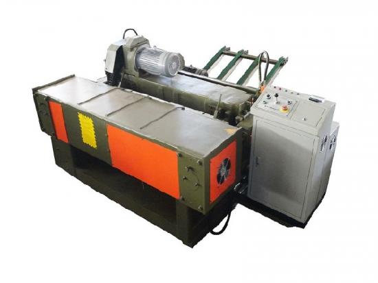 4ft Spindleless wood peeling machine